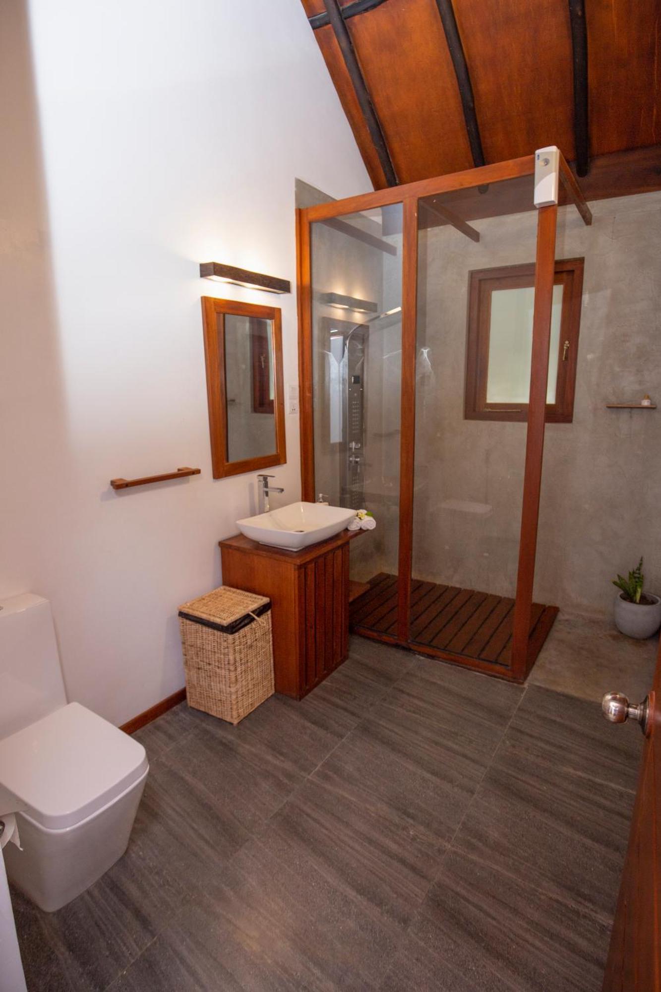 Dowa Elegance Resort Элла Экстерьер фото
